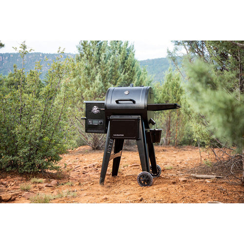 Pit Boss Navigator 550 Wood Pellet Grill, Black (Black)